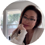 Nail Artist Tori Choi